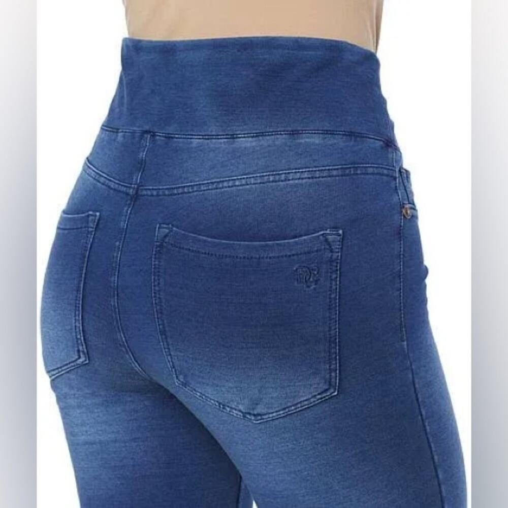 DG2 by Diane Gilman Comfort Waist Knit Flex Bermuda Indigo Short XXS - Picture 3 of 7